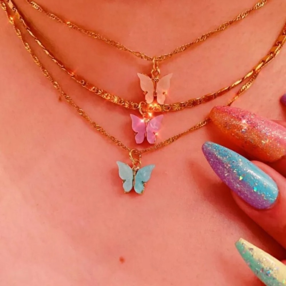 SALE! “HOLLY BLUE BUTTERFLY’ TURQUOISE NECKLACE - Picture 4 of 4